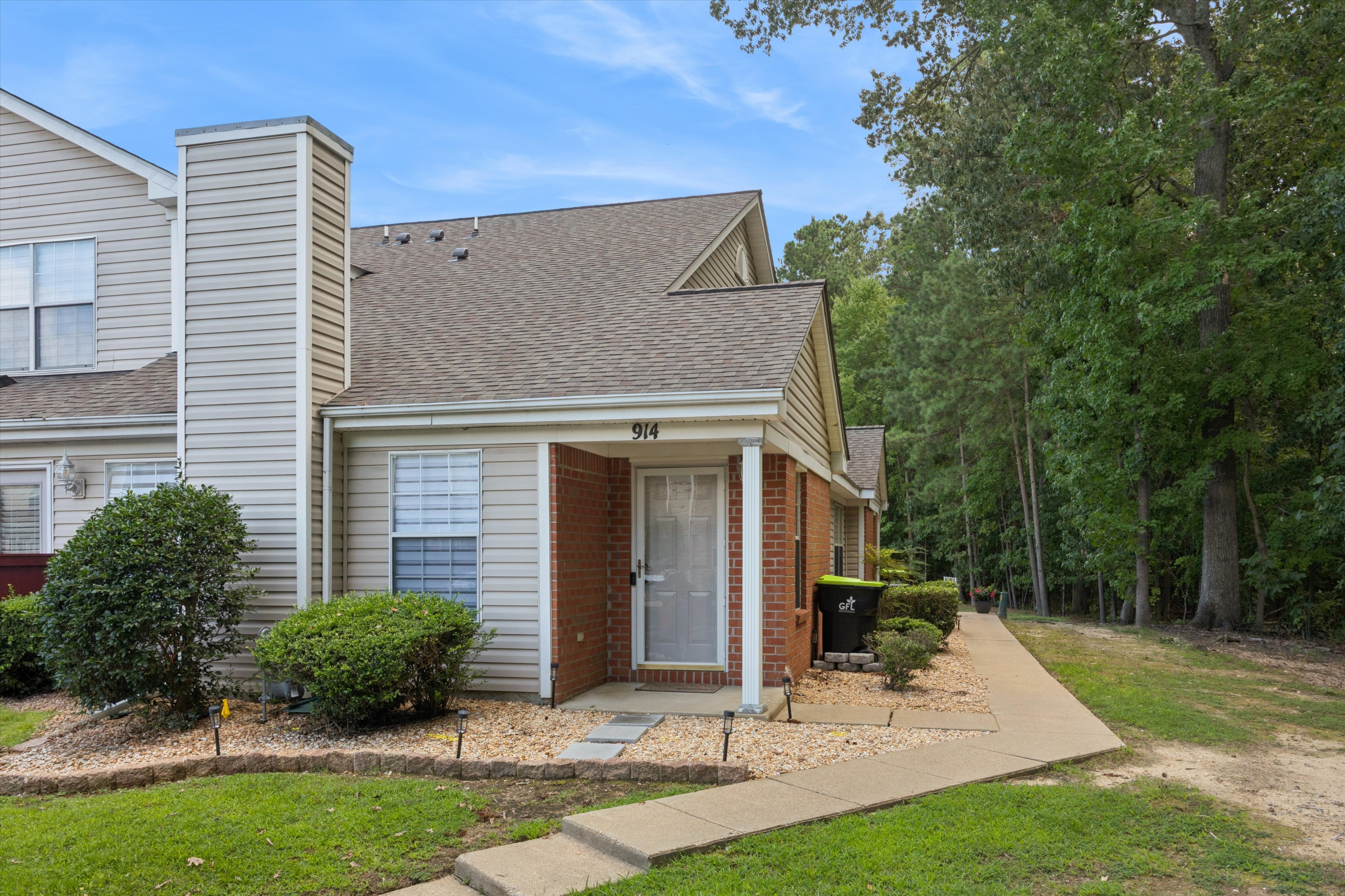 914 Pine Mill Court