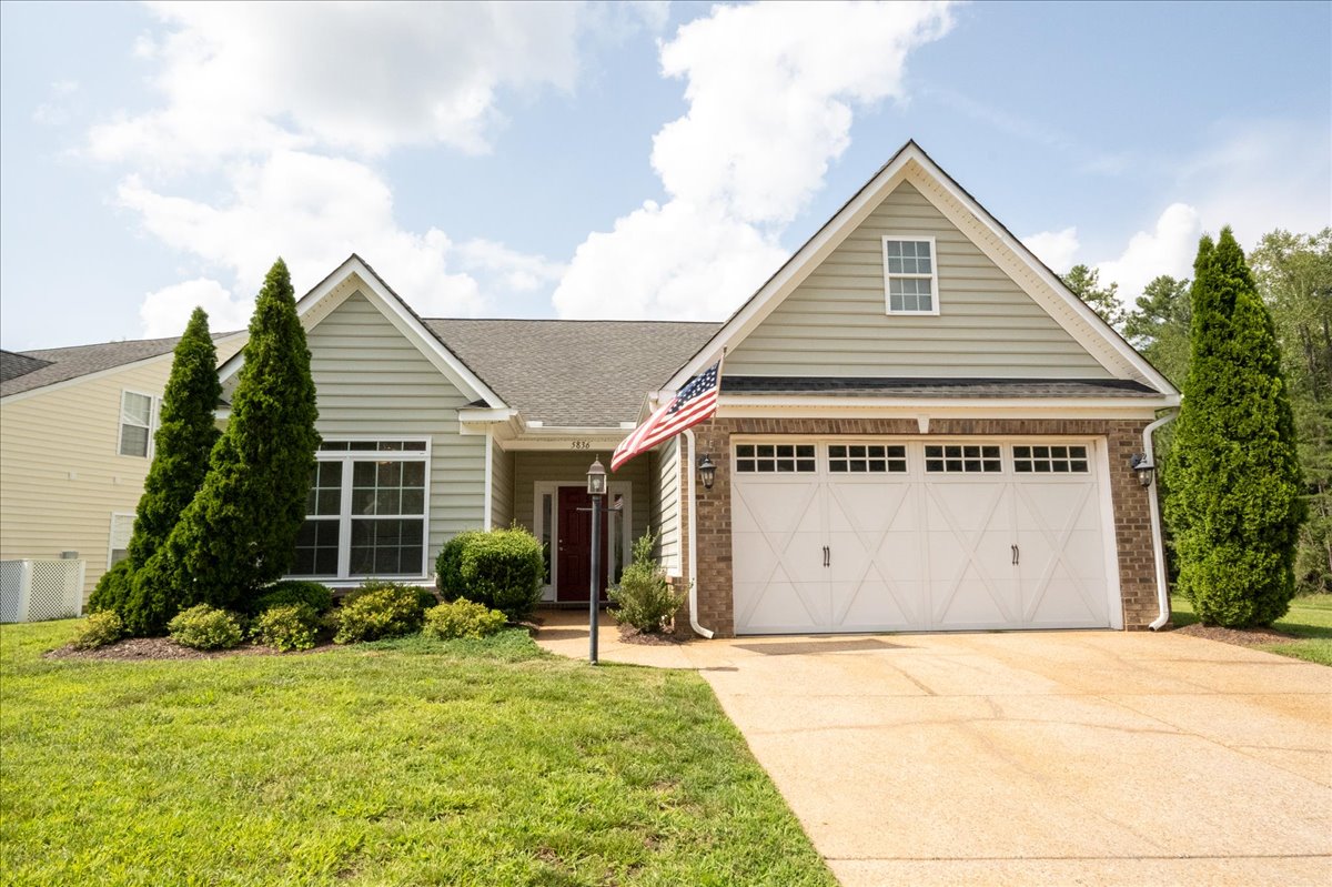 5836 Yellow Jasmine Terrace